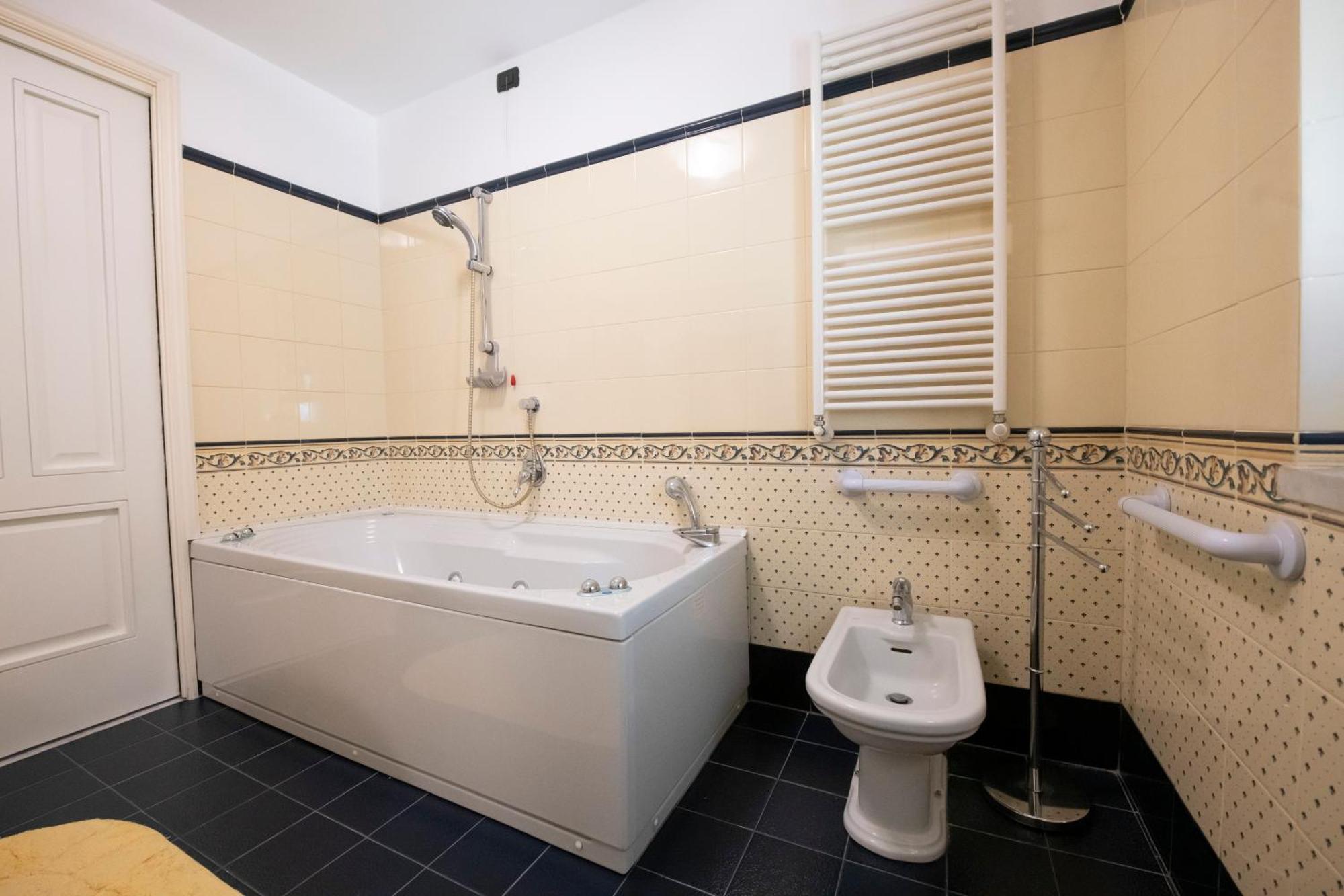 236 - Casa Corso Colombo - Centro Storico, Mare E Spiaggia A 200M - Parcheggio Gratis Incluso Sestri Levante Dış mekan fotoğraf